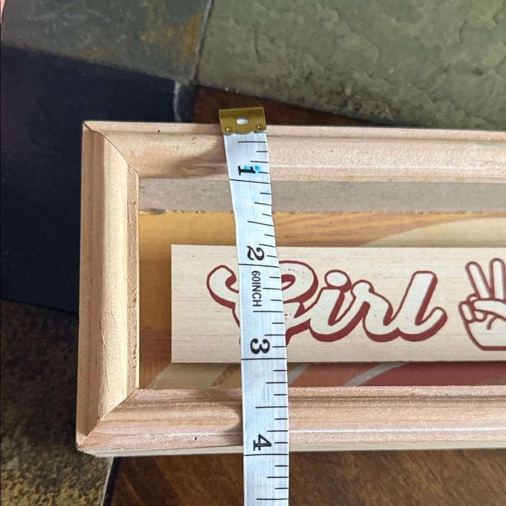 Wooden 'Girl Power' Sign